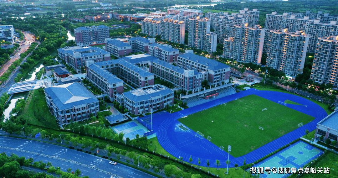 ·西派云间销售中心 - 环境户型价格地址配套电话交房时间配套交房时间AG真人游戏第一品牌中国铁建·西派云间 (售楼处电话) - 中国铁建(图6)